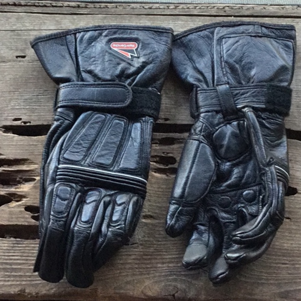 Ladys motorcycle gloves